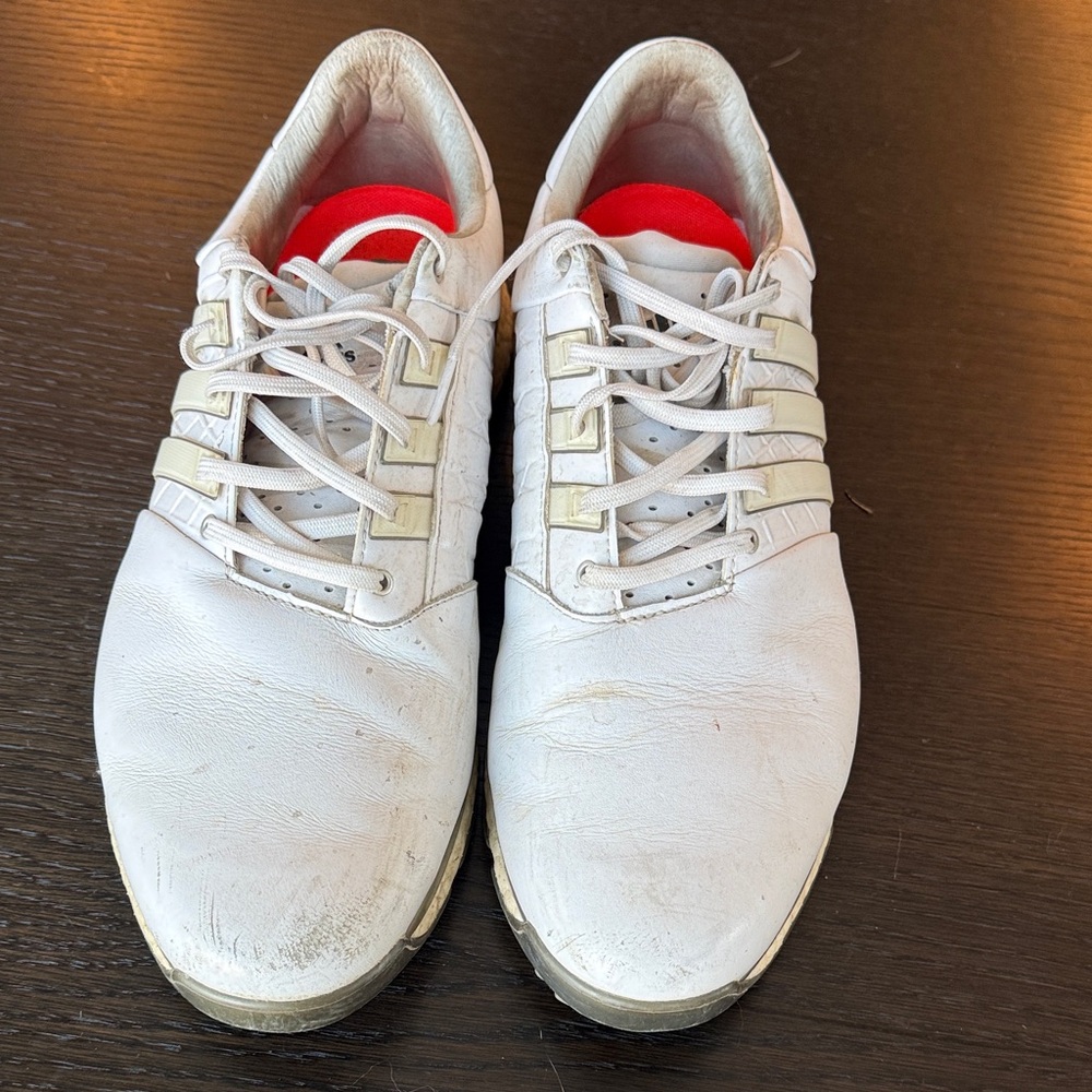 Adidas Men's White and Red Sneakers